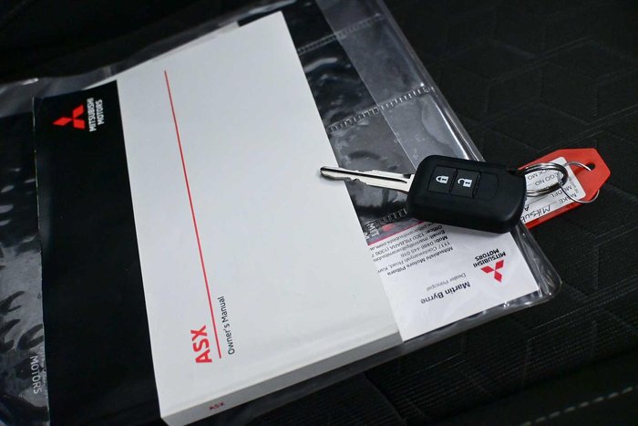 2021 Mitsubishi ASX ES