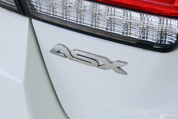 2021 Mitsubishi ASX ES
