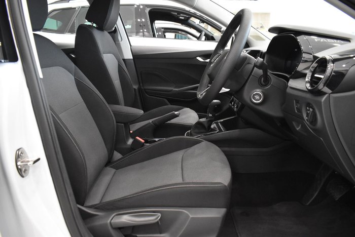 2024 SKODA Fabia 85TSI Select PJ MY25 Moon White