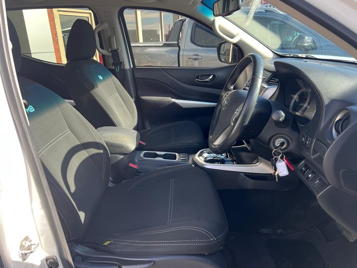 2019 Nissan Navara ST