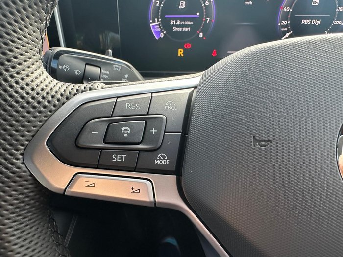 2025 Volkswagen Tiguan 150TSI R-Line