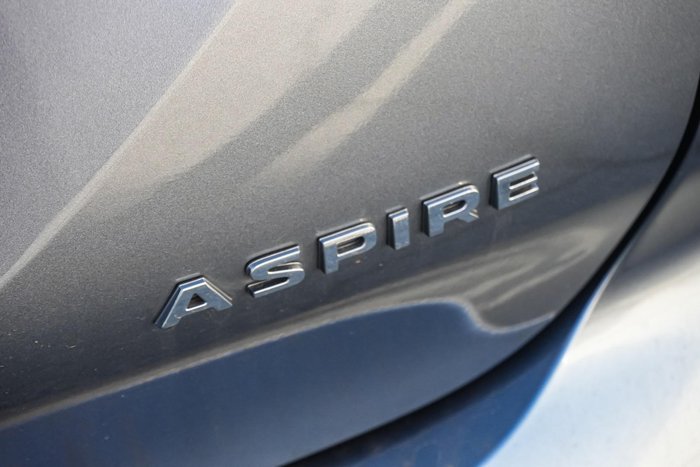 2023 Mitsubishi Outlander Aspire