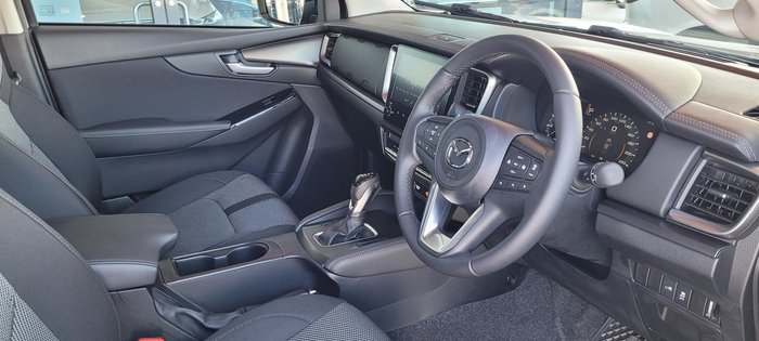 2025 Mazda BT-50 XTR