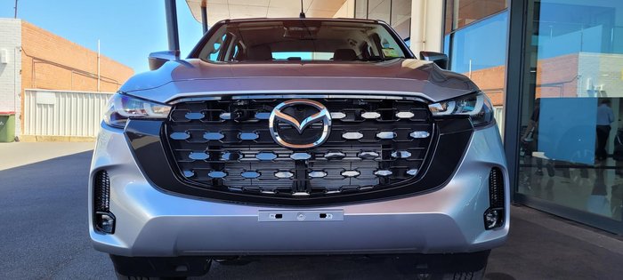 2025 Mazda BT-50 XTR