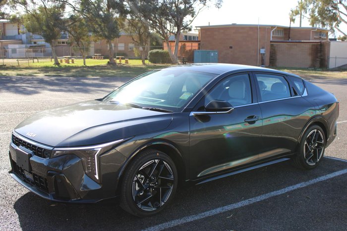 2025 Kia K4 GT-Line