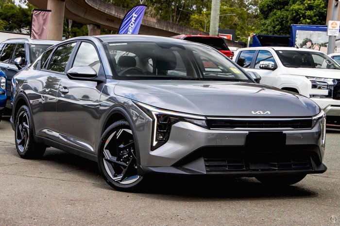 2025 Kia K4 Sport