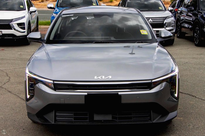 2025 Kia K4 Sport