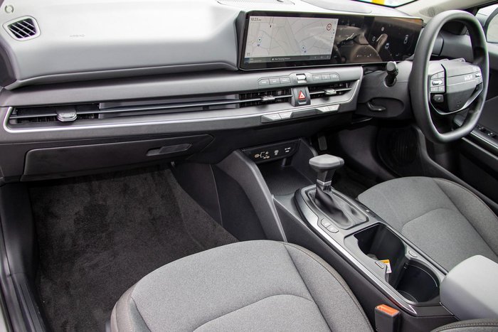 2025 Kia K4 Sport