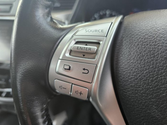 2019 Nissan Navara ST