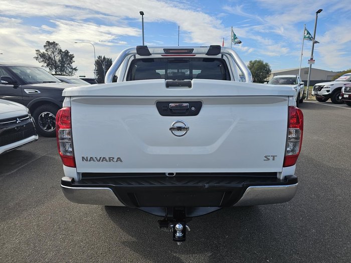 2019 Nissan Navara ST