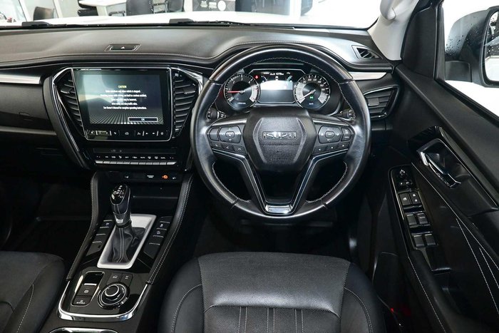 2022 Isuzu MU-X LS-T