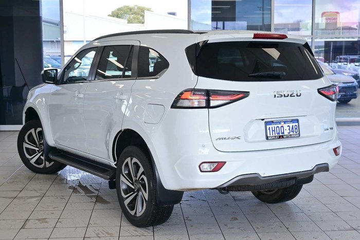 2022 Isuzu MU-X LS-T