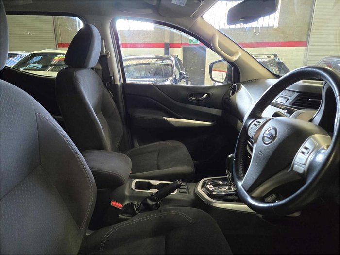 2019 Nissan Navara ST