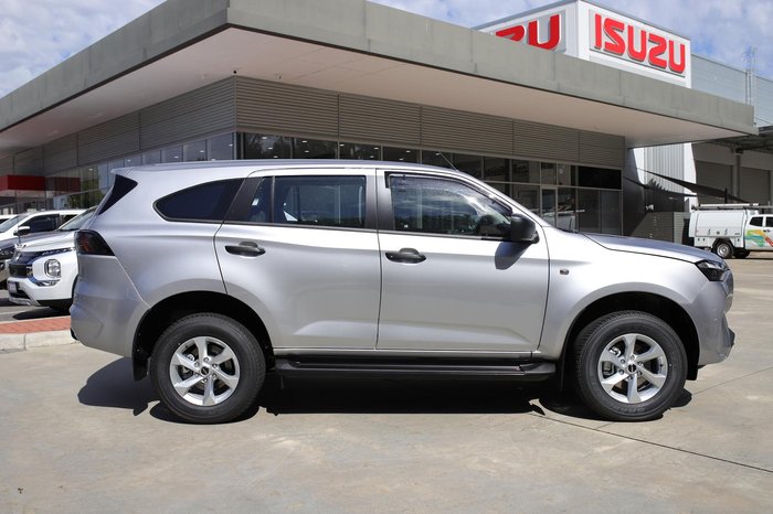 2025 Isuzu MU-X LS-M