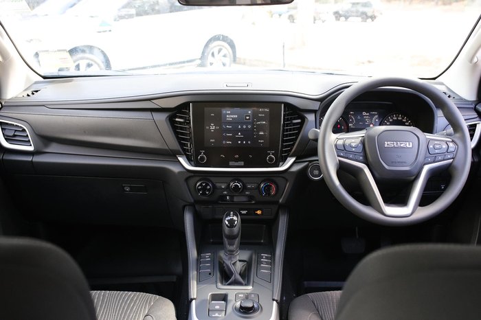 2025 Isuzu MU-X LS-M