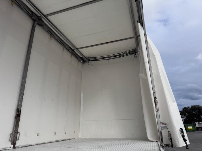 2018 Vawdrey St3 36 Pallet Sd B Double, Rear Doors