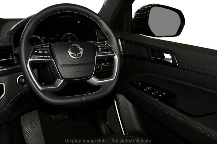2023 SsangYong Rexton Adventure