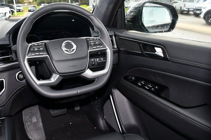 2023 SsangYong Rexton Adventure
