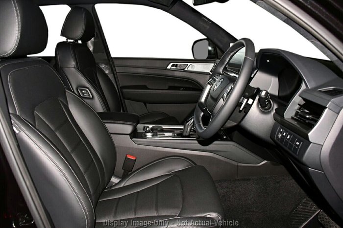 2023 SsangYong Rexton Adventure