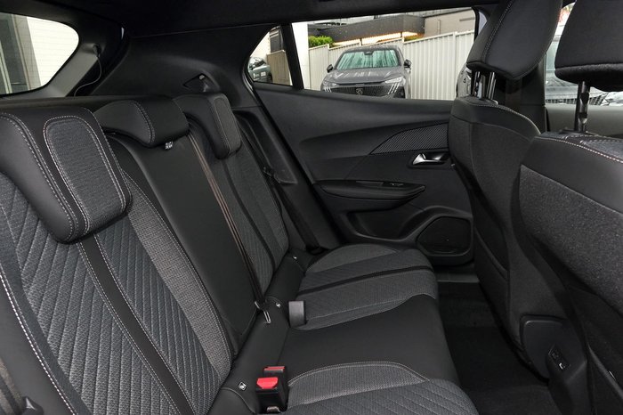 2025 Peugeot 2008 Allure Hybrid P24 MY25 Okenite White