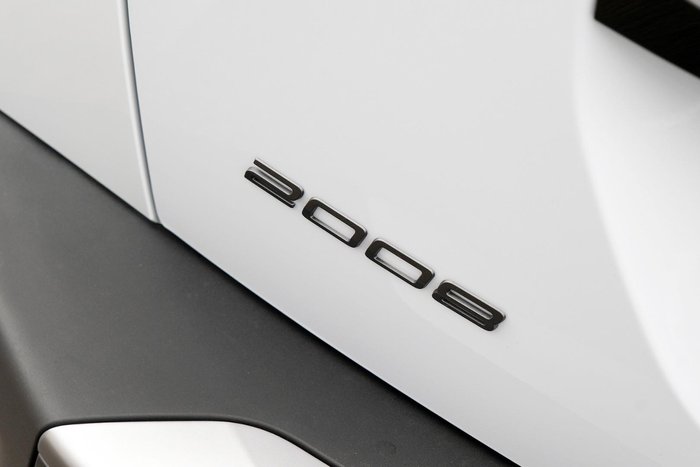 2025 Peugeot 2008 Allure Hybrid P24 MY25 Okenite White