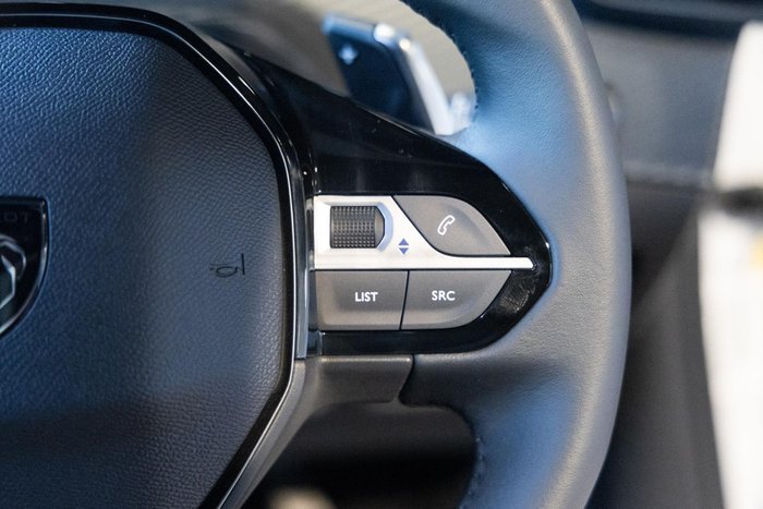 2025 Peugeot 2008 Allure Hybrid