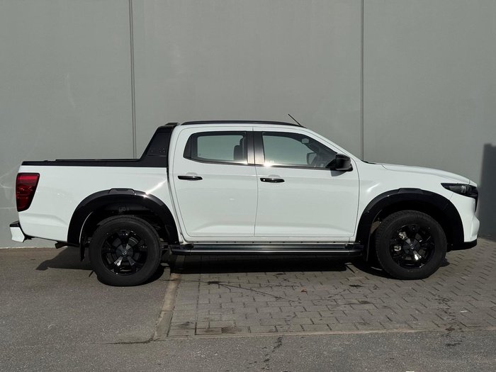 2023 Mazda BT-50 SP