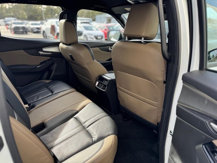 2023 Mazda BT-50 SP