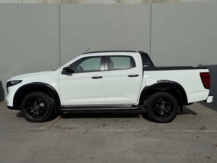 2023 Mazda BT-50 SP