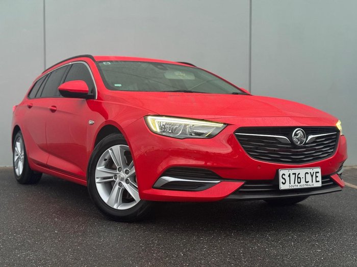2019 Holden Commodore LT