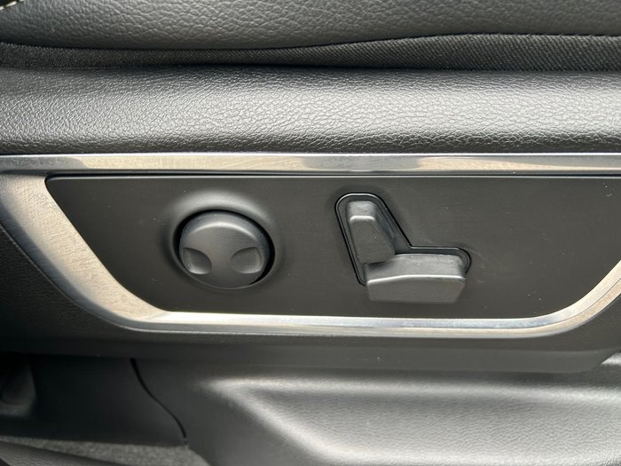 2023 RAM 1500 Laramie Sport RamBox