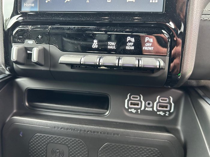 2023 RAM 1500 Laramie Sport RamBox