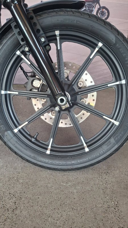 2018 Harley-davidson XL883N IRON 883 Black