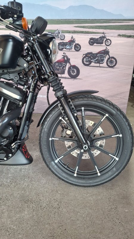 2018 Harley-davidson XL883N IRON 883 Black