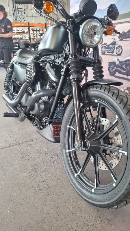 2018 Harley-davidson XL883N IRON 883 Black