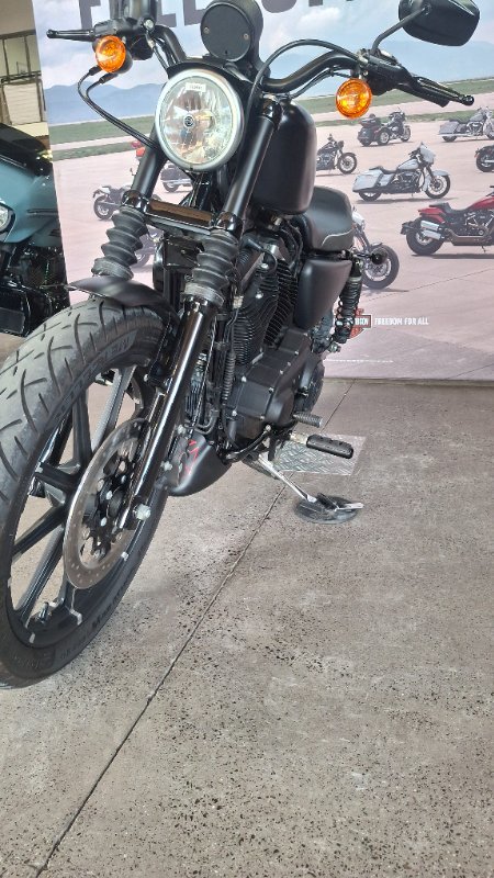 2018 Harley-davidson XL883N IRON 883 Black