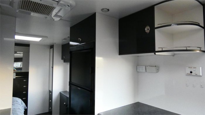 2018 Roma Elegance Slideout