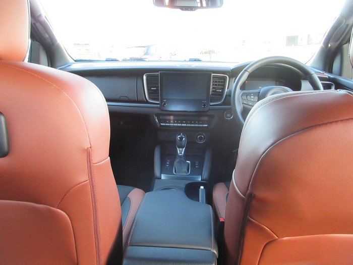 2025 Mazda BT-50 SP
