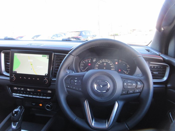 2025 Mazda BT-50 SP