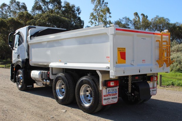 2024 Iveco S-WAY AT 460