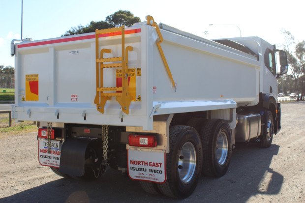 2024 Iveco S-WAY AT 460