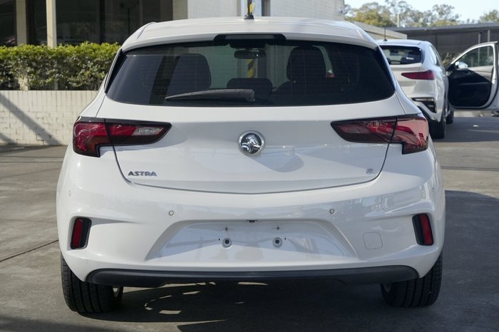 2018 Holden Astra R