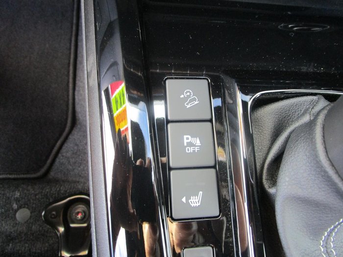 2025 Isuzu D-MAX BLADE