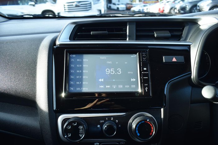 2019 Honda Jazz VTi
