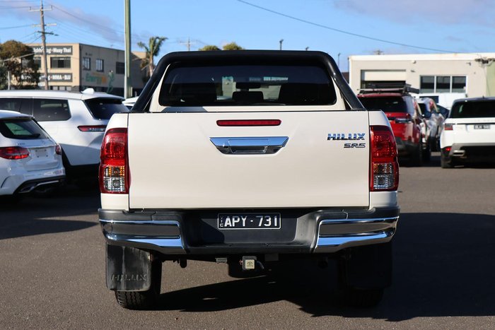 2017 Toyota Hilux SR5 Hi-Rider