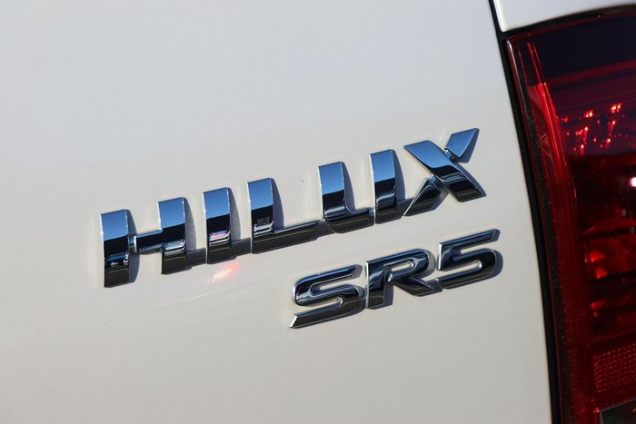 2017 Toyota Hilux SR5 Hi-Rider