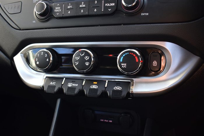 2013 Kia Rio S