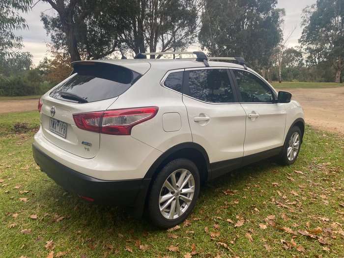 2016 Nissan QASHQAI TS
