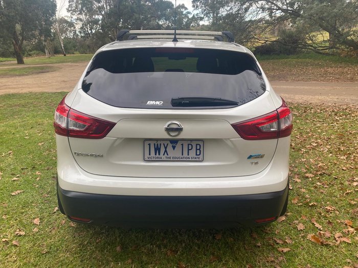 2016 Nissan QASHQAI TS
