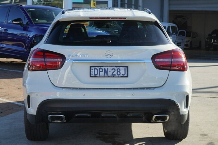2017 Mercedes-Benz GLA-Class GLA180